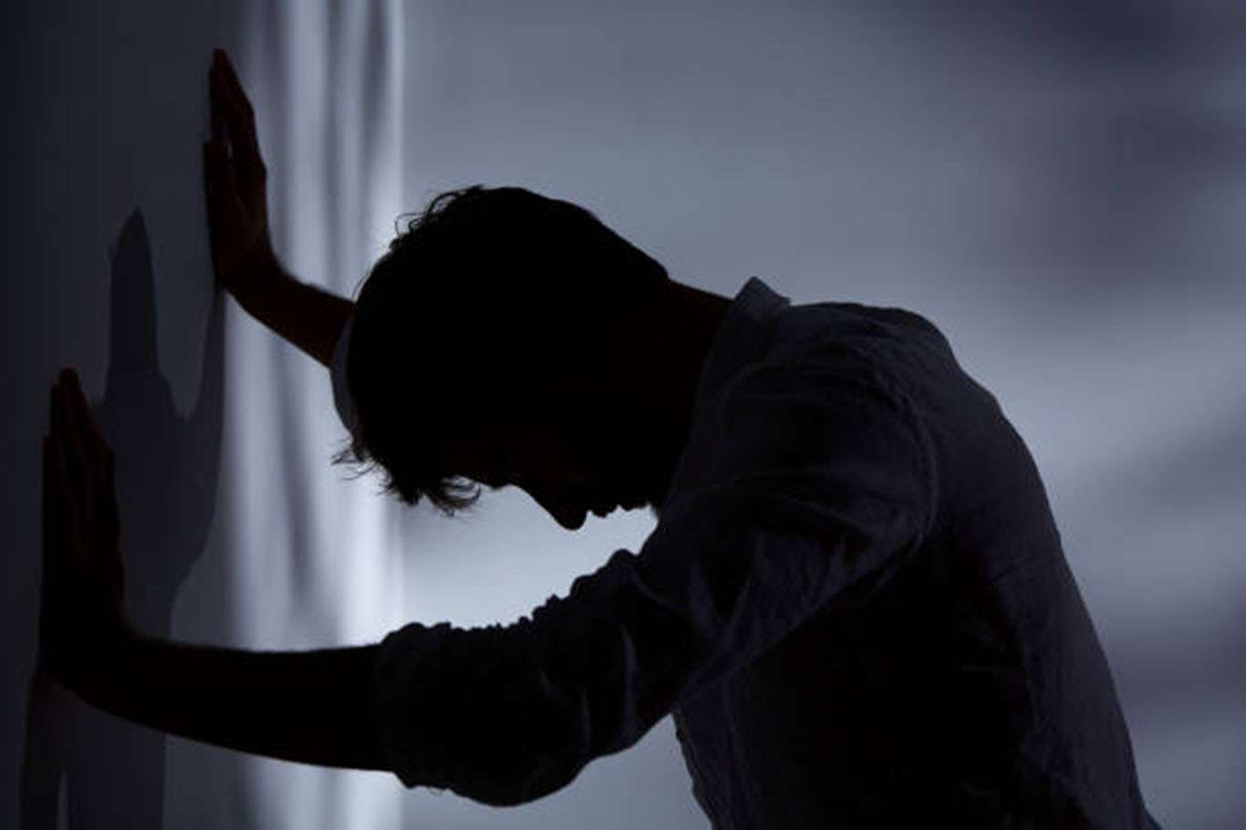 Bipolar bozuklukta bahar aylarında atak geçirme riski artıyor Bipolar bozuklukta bahar aylarında atak geçirme riski artıyor